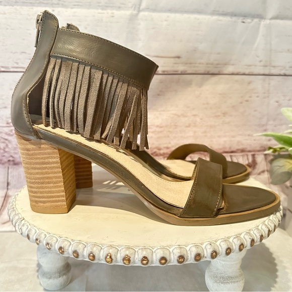 Shoes - A.S.N.Y Fringed Tasseled Ankle Strap Taupe Green 3” Block Heel Sandal Size 9